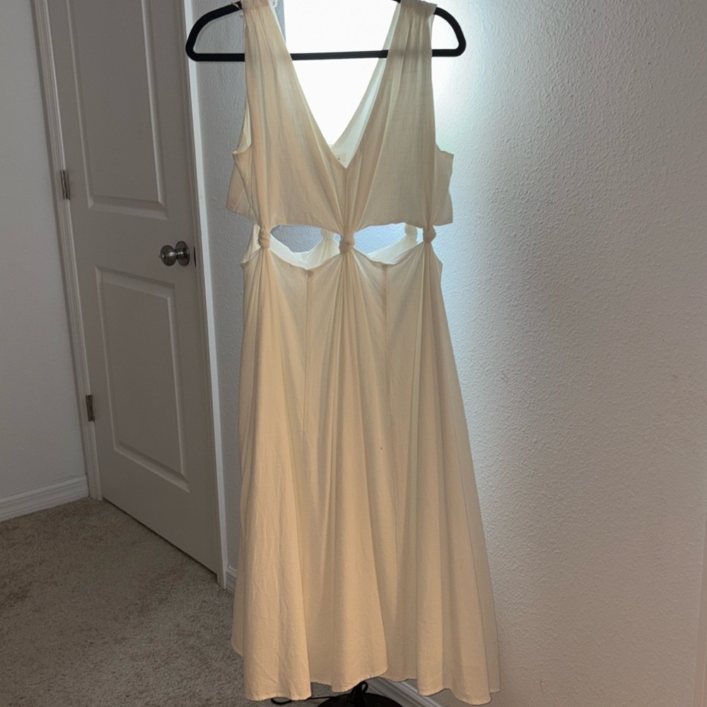 Lalavon White Linen Cutout Dress